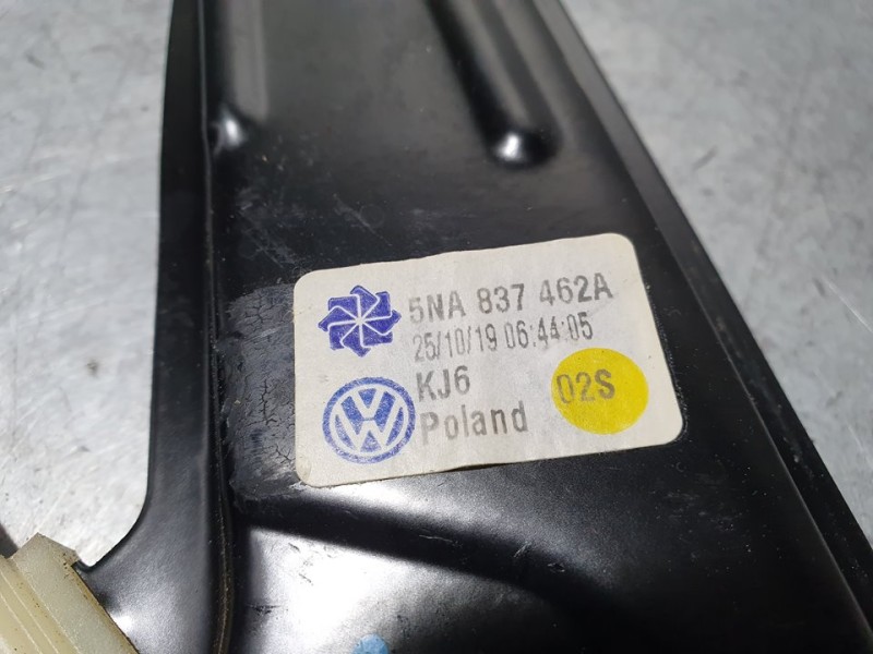 Recambio de elevalunas delantero derecho para volkswagen tiguan advance bmt referencia OEM IAM 5NA837462A  ELECTRICO 2 PINES