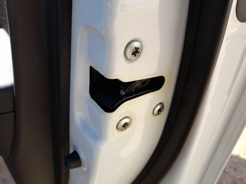 Recambio de cerradura puerta delantera derecha para hyundai i30 (fd) 1.6 crdi referencia OEM IAM 813202L030  