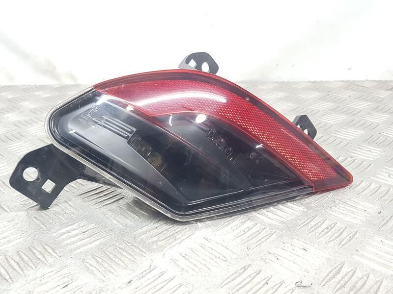 Recambio de piloto trasero izquierdo paragolpes para renault austral techno referencia OEM IAM 265850172R  LED ROZADO