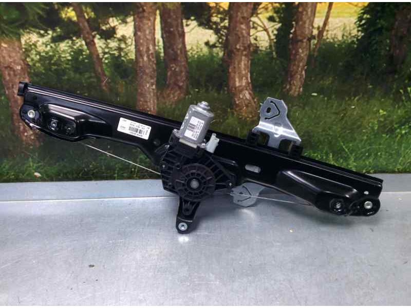 Recambio de elevalunas delantero derecho para nissan qashqai (j11) tekna referencia OEM IAM 807004EA0D 2 PINS ELECTRICO , BROSE