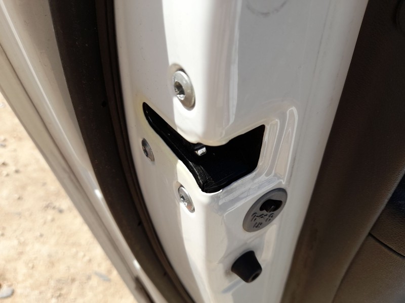 Recambio de cerradura puerta trasera izquierda para hyundai i30 (fd) 1.6 crdi referencia OEM IAM 814102L000  