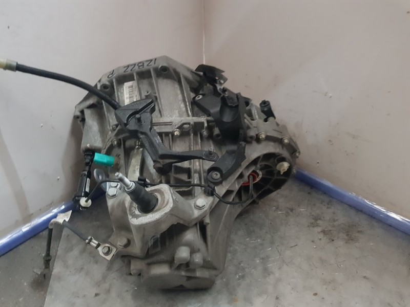 Recambio de caja cambios para renault megane iv grandtour tech road referencia OEM IAM TL4086 S119274 6VELOCIDADES