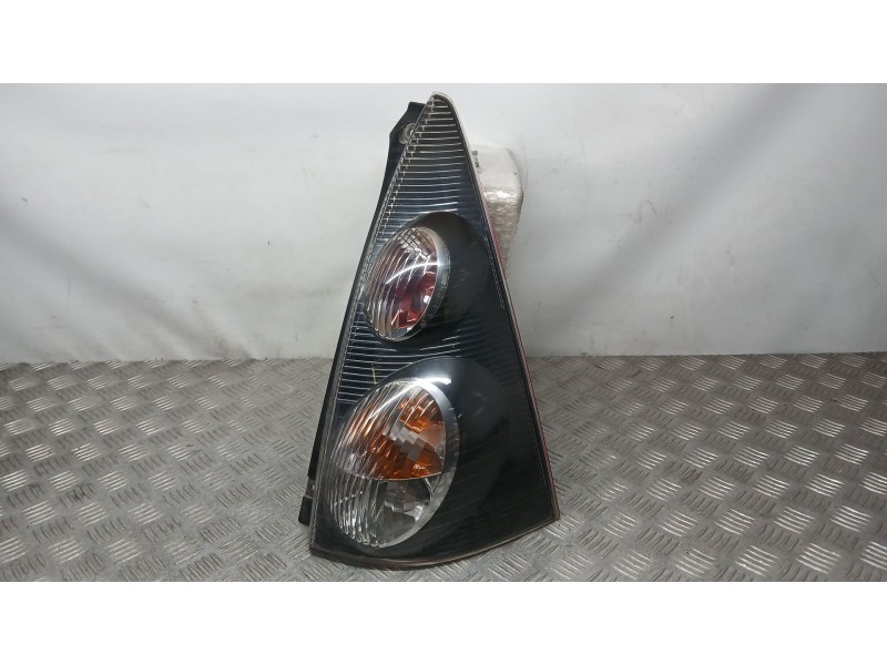 Recambio de piloto trasero derecho para citroën c1 (pm_, pn_) 1.0 referencia OEM IAM 6351X8  