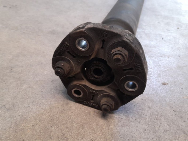 Recambio de transmision central para bmw serie 5 berlina (e39) 525tds referencia OEM IAM SIN REF  TRASERA