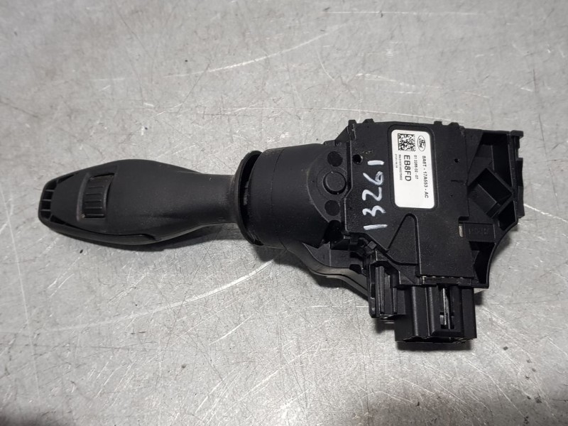 Recambio de mando limpia para ford fiesta (ccn) trend referencia OEM IAM 8A6T17A553AC  