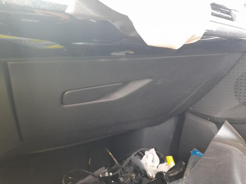 Recambio de guantera para bmw x1 (u11) sdrive 18 i referencia OEM IAM 51459635030  