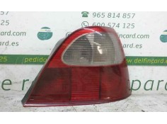 PILOTO TRASERO DERECHO ROTO