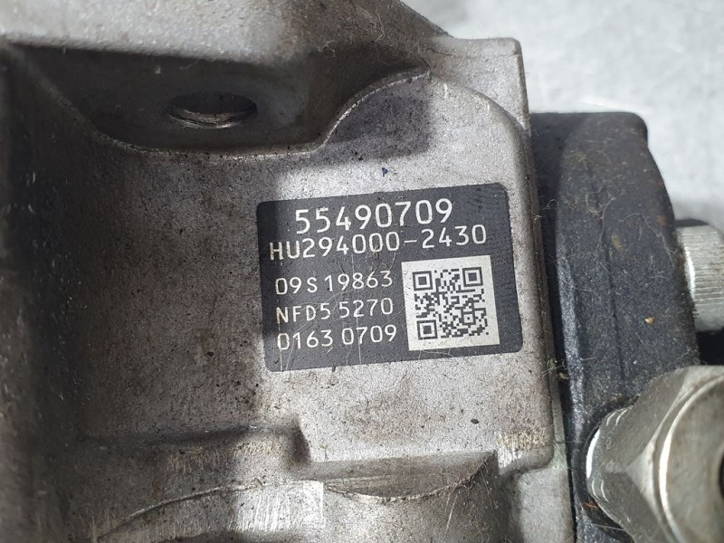 Recambio de bomba alta presion para opel astra k lim. 5türig 1.6 cdti dpf referencia OEM IAM 55490709 HU2940002430 