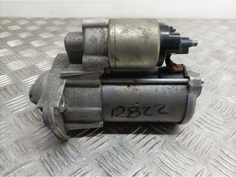 Recambio de motor arranque para renault megane iv grandtour tech road referencia OEM IAM 233004868R 0001170629 BOSCH