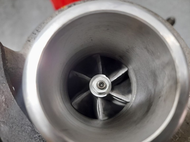 Recambio de turbocompresor para hyundai elantra (xd) 2.0 crdi comfort (4-ptas.) referencia OEM IAM 2823127000  