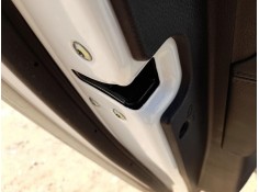 CERRADURA PUERTA TRASERA IZQUIERDA 81410A4030 MONTADO EN PUERTA 