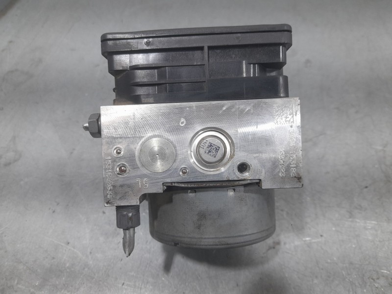 Recambio de abs para renault megane iv berlina 5p gt-line referencia OEM IAM 476604349R  