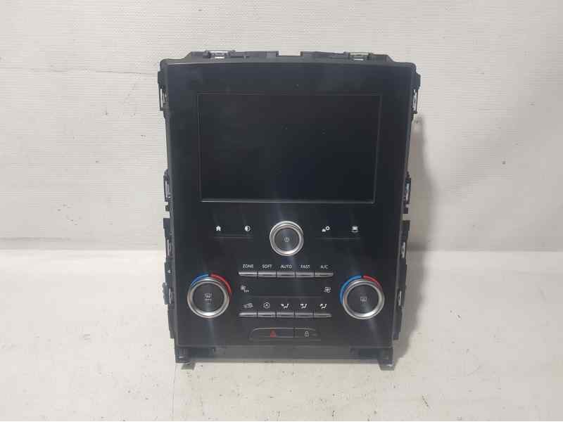 Recambio de sistema navegacion gps para renault megane iv grandtour tech road referencia OEM IAM   C/ MANDO CLIMA