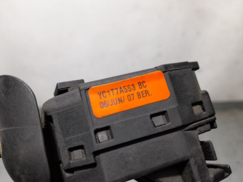 Recambio de mando limpia para ford tourneo connect (tc7) kombi b. larga (2006) referencia OEM IAM YC1T7A553  