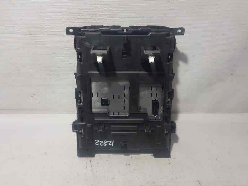 Recambio de sistema navegacion gps para renault megane iv grandtour tech road referencia OEM IAM   C/ MANDO CLIMA