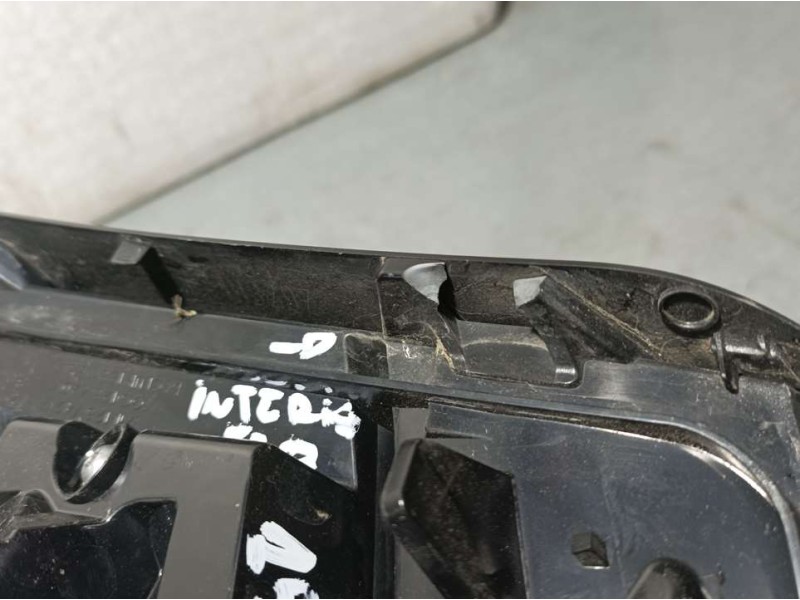 Recambio de piloto trasero izquierdo para mercedes-benz clase gla (w156) gla 200 cdi (156.908) referencia OEM IAM A1569068700  L