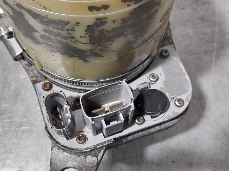 Recambio de bomba direccion electrica para ford kuga (cbv) trend referencia OEM IAM   