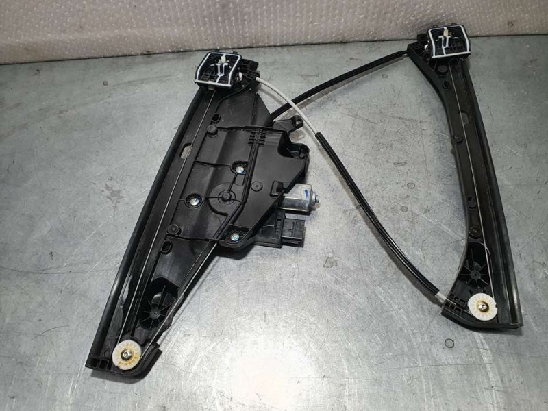 Recambio de elevalunas delantero izquierdo para citroën c4 1.2 12v e-thp pure tech referencia OEM IAM 9832821680  ELECTRICO 6 PI