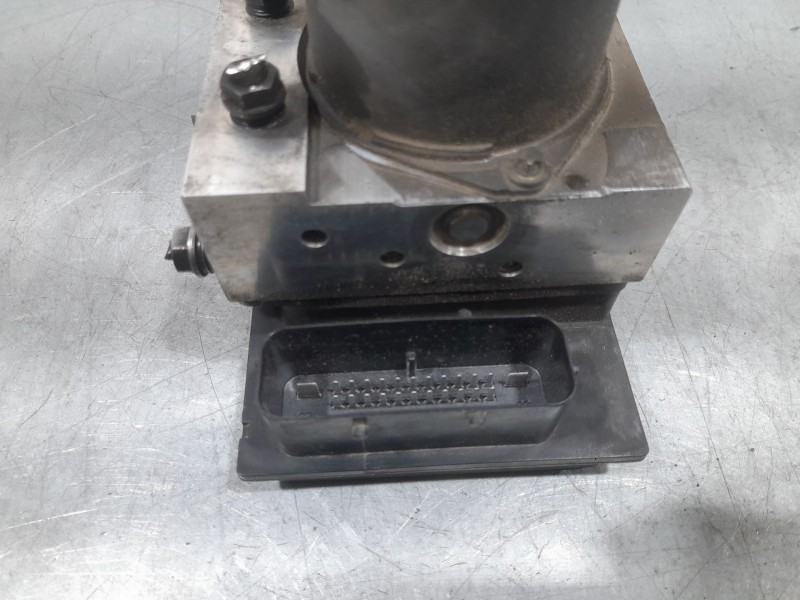 Recambio de abs para bmw 5 (e60) 530 d referencia OEM IAM 34516758743 359L3141103085 BOSCH