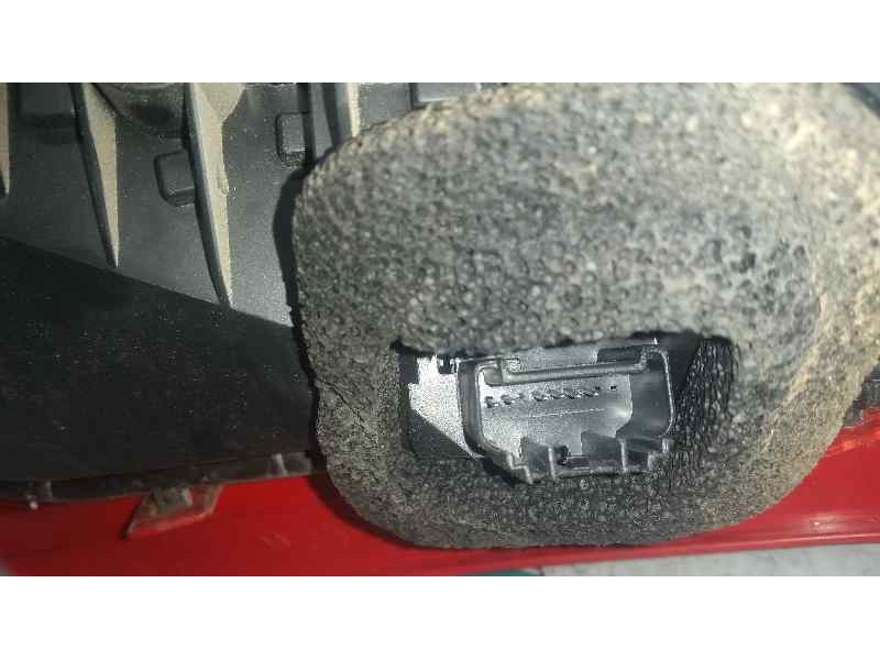 Recambio de piloto trasero derecho para peugeot 107 urban referencia OEM IAM   