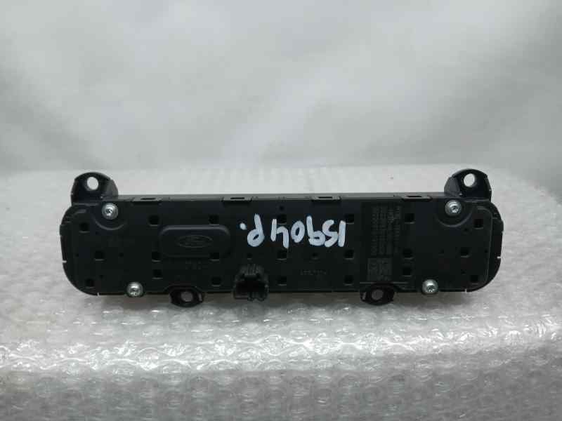 Recambio de mando radio para ford fiesta (ce1) trend referencia OEM IAM H1BT18K811HG  