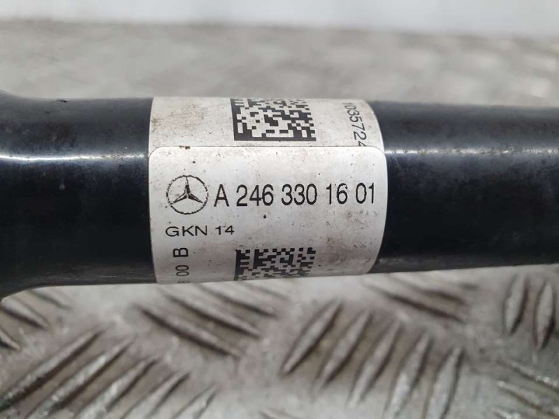 Recambio de transmision delantera izquierda para mercedes-benz clase gla (w156) gla 200 cdi (156.908) referencia OEM IAM A246330