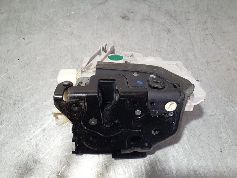 Recambio de cerradura puerta trasera derecha para volkswagen passat variant (365) highline bluemotion referencia OEM IAM 3C48390