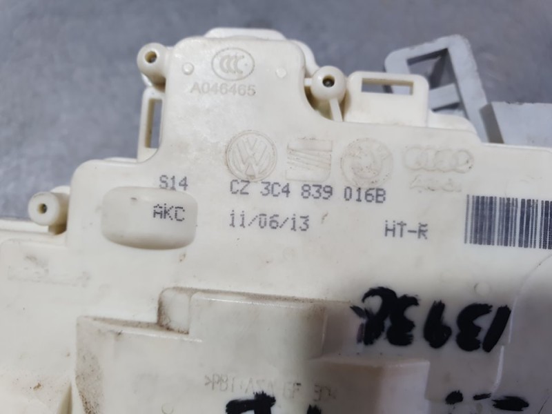 Recambio de cerradura puerta trasera derecha para volkswagen passat variant (365) highline bluemotion referencia OEM IAM 3C48390