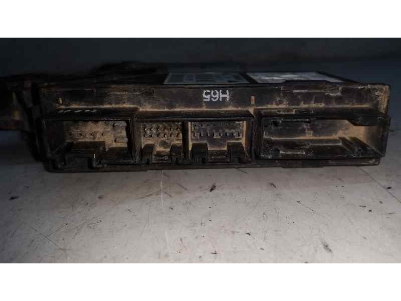 Recambio de motor elevalunas trasero derecho para audi a4 berlina (8e) 2.0 referencia OEM IAM 105849103 8E0959802A 