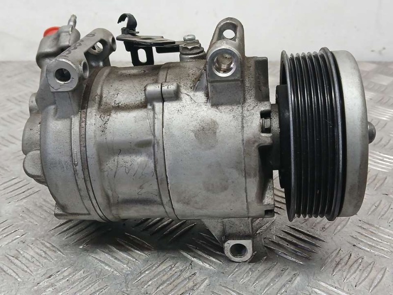 Recambio de compresor aire acondicionado para peugeot 308 style referencia OEM IAM 9812682180 6052676852 VALEO