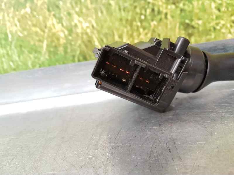 Recambio de mando limpia para toyota yaris active referencia OEM IAM 17F761 0D040 K79