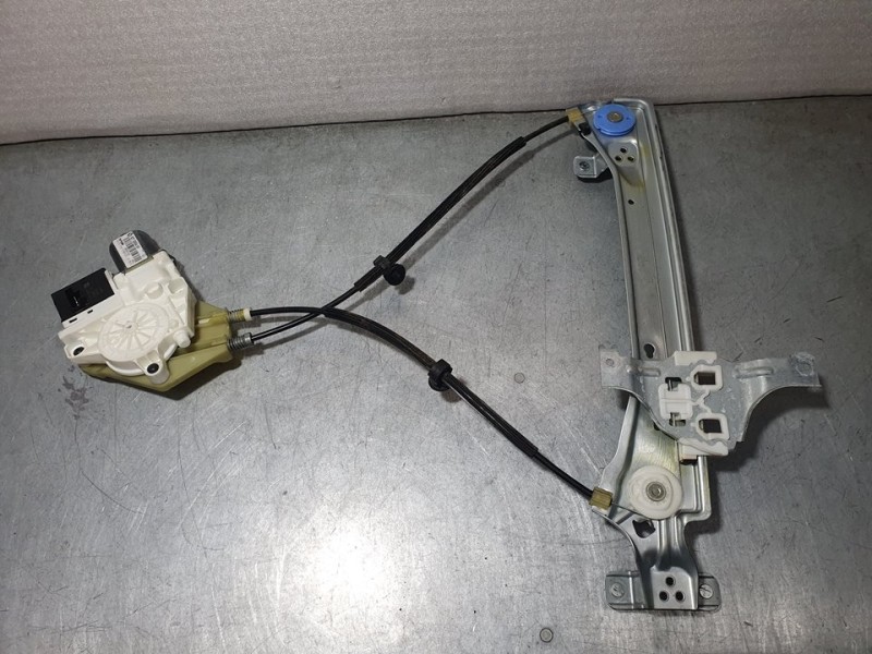 Recambio de elevalunas trasero derecho para renault megane iii berlina 5 p dynamique referencia OEM IAM 827200003R 968717101 BRO