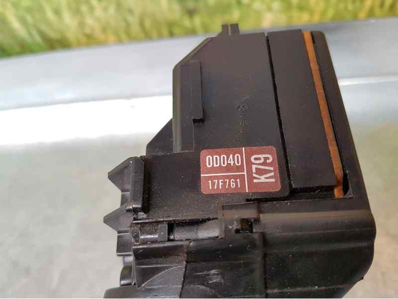 Recambio de mando limpia para toyota yaris active referencia OEM IAM 17F761 0D040 K79