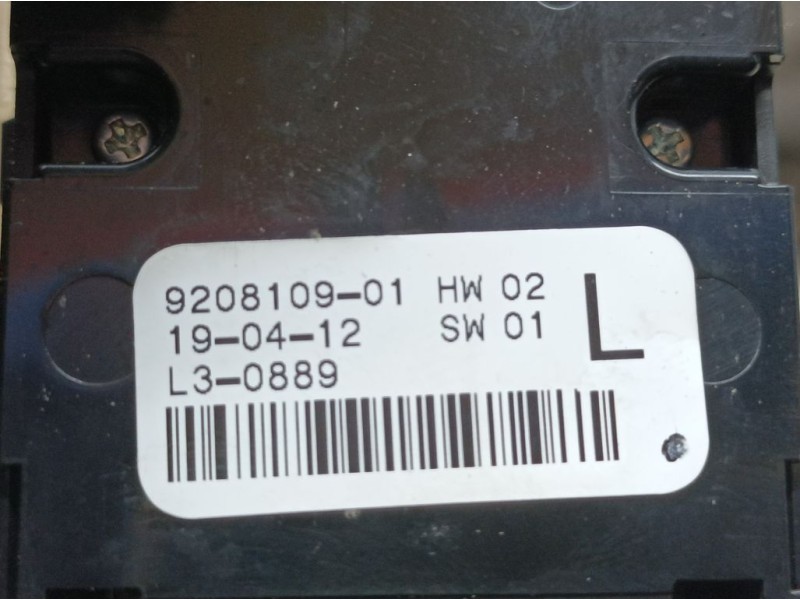 Recambio de mando elevalunas delantero izquierdo para bmw serie 3 lim. (f30) 316d referencia OEM IAM 920810901  