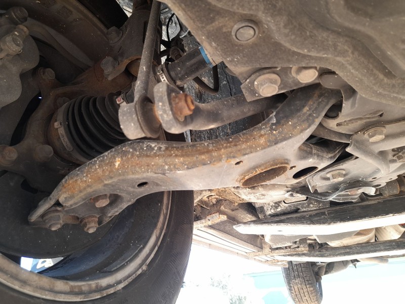 Recambio de brazo suspension inferior delantero derecho para lexus nx (_z1_) 300h (ayz10_) referencia OEM IAM 4806842060  