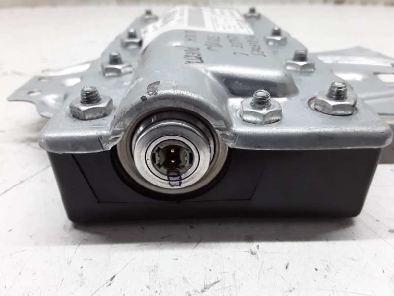 Recambio de airbag lateral derecho para mercedes-benz clase c (w202) berlina 240 (202.026) referencia OEM IAM 27990281406158  