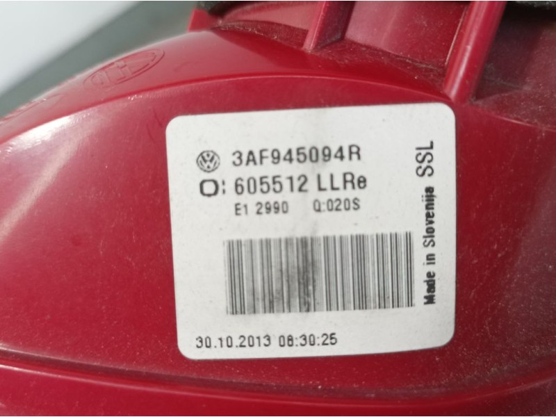 Recambio de piloto trasero derecho para volkswagen passat variant (365) highline bluemotion referencia OEM IAM 3AF945094R  INTER