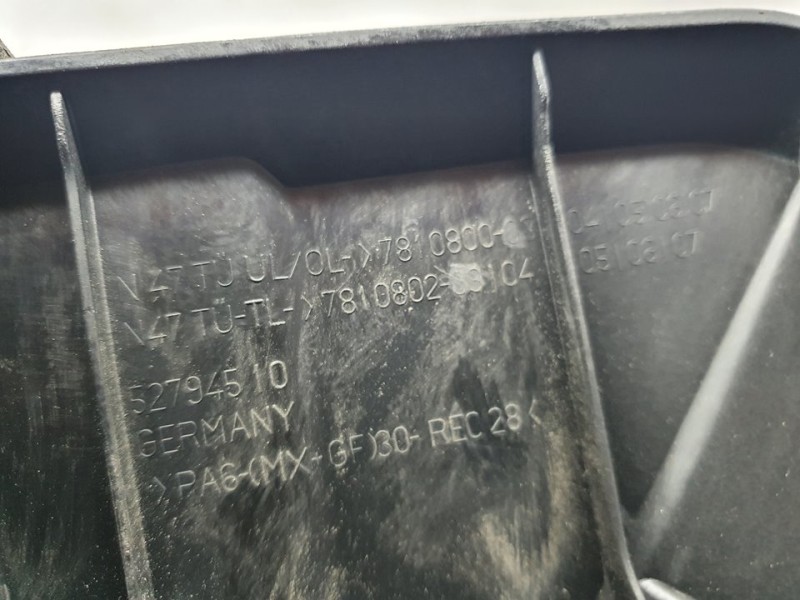 Recambio de tapa motor para bmw serie 3 lim. (f30) 316d referencia OEM IAM 7810802  