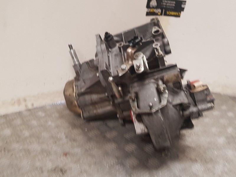 Recambio de caja cambios para peugeot 306 hatchback (7a, 7c, n3, n5) 1.9 d referencia OEM IAM 20CL77 5039452 5VELOCIDADES