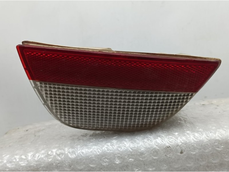 Recambio de piloto trasero derecho paragolpes para ford focus berlina (cak) ambiente referencia OEM IAM 1M515500A  