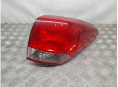 Recambio de piloto trasero derecho exterior para kia carens iv 1.7 crdi referencia OEM IAM 92402A4  