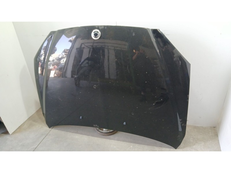 Recambio de capot para ssangyong kyron 2.7 xdi 4x4 referencia OEM IAM 6101109112  