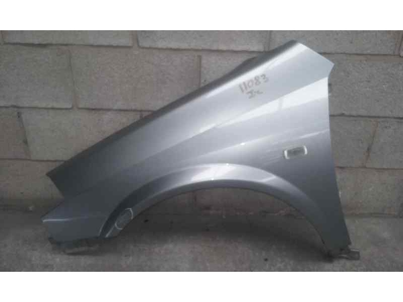 Recambio de aleta delantera izquierda para nissan primera berlina (p12) acenta referencia OEM IAM   TOCADA