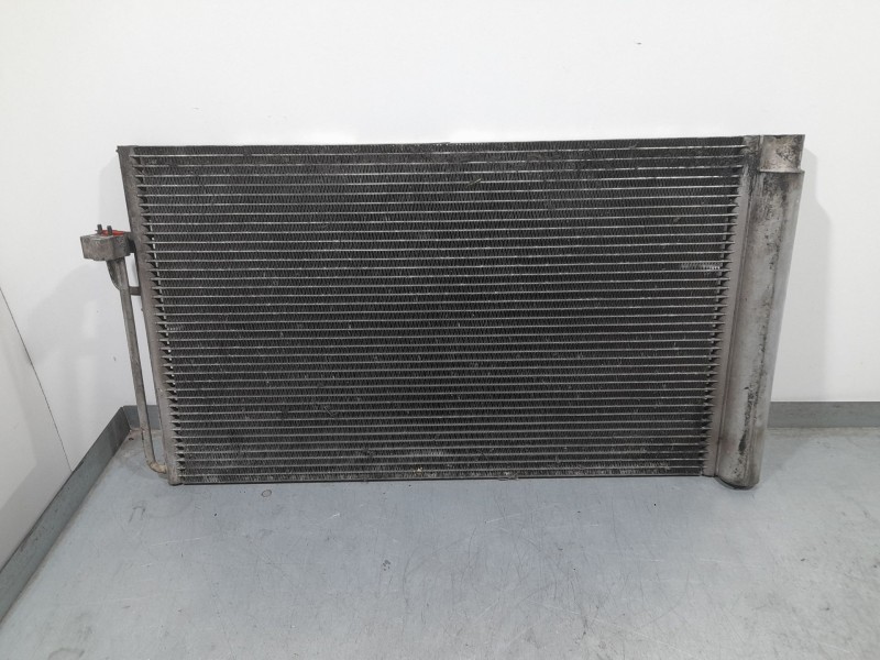 Recambio de condensador / radiador aire acondicionado para bmw 5 (e60) 530 d referencia OEM IAM 6450838136206 82511 