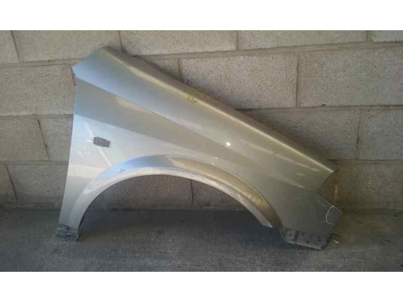 Recambio de aleta delantera derecha para nissan primera berlina (p12) acenta referencia OEM IAM   POCO TOCADA