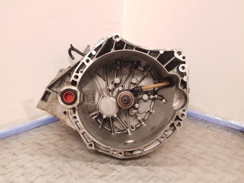 Recambio de caja cambios para nissan qashqai (j10) acenta referencia OEM IAM TL4A116 S043325 6VELOCIDADES