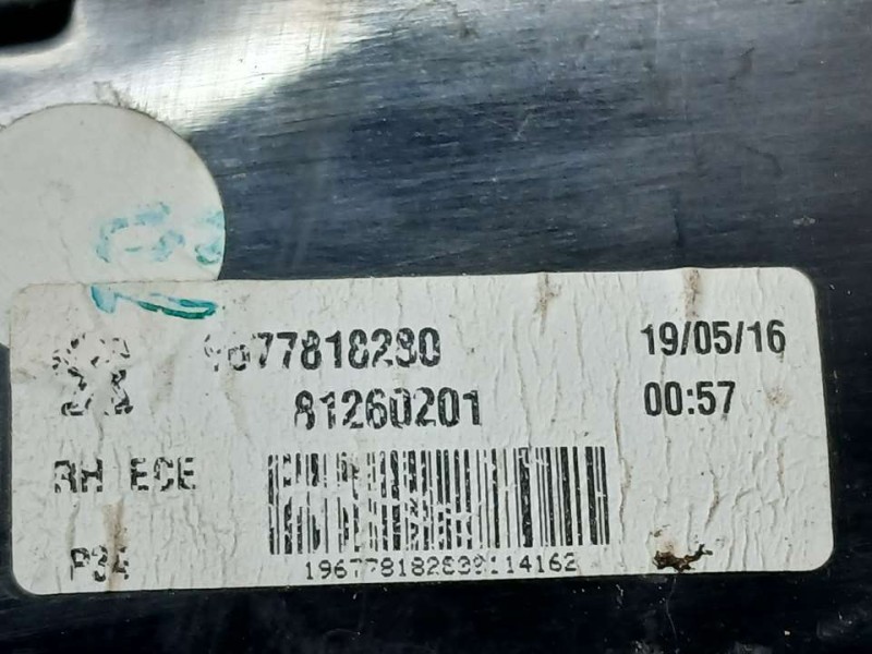 Recambio de piloto trasero derecho para peugeot 308 style referencia OEM IAM 9677818280  INTERIOR