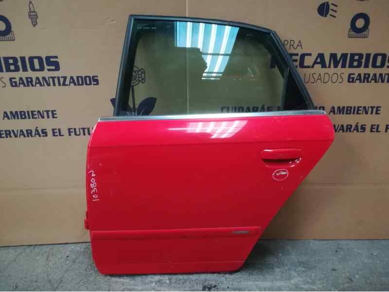 Recambio de puerta trasera izquierda para audi a4 berlina (8e) 3.0 tdi quattro (150kw) referencia OEM IAM   TOCADA