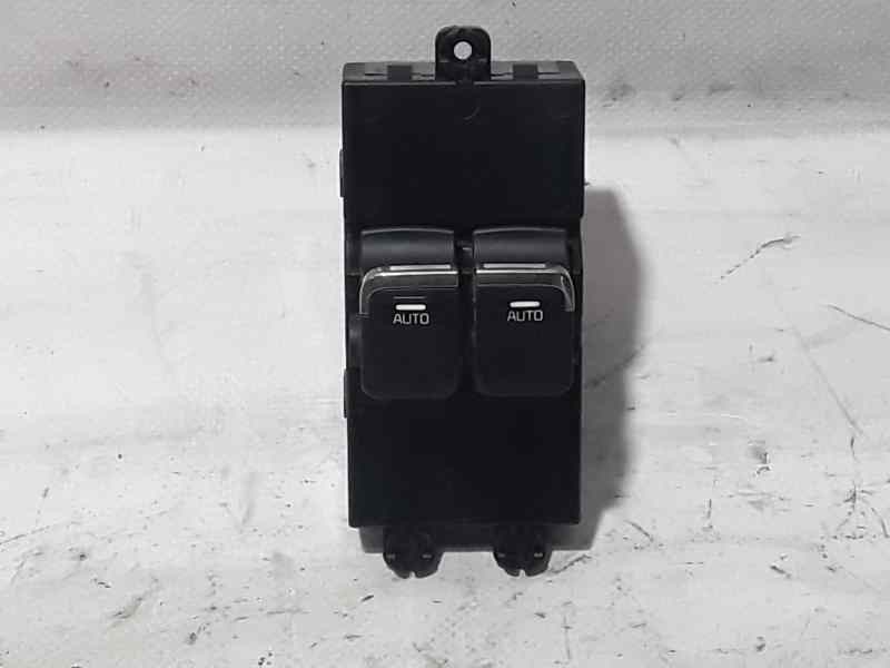 Recambio de mando elevalunas delantero izquierdo para kia cee´d tech referencia OEM IAM 93570A2300 4C249A1000 