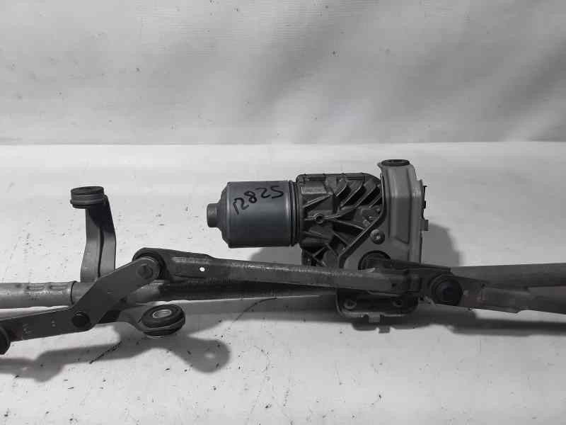 Recambio de motor limpia delantero para peugeot 308 confort referencia OEM IAM 9684806680 3397021099 BOSCH